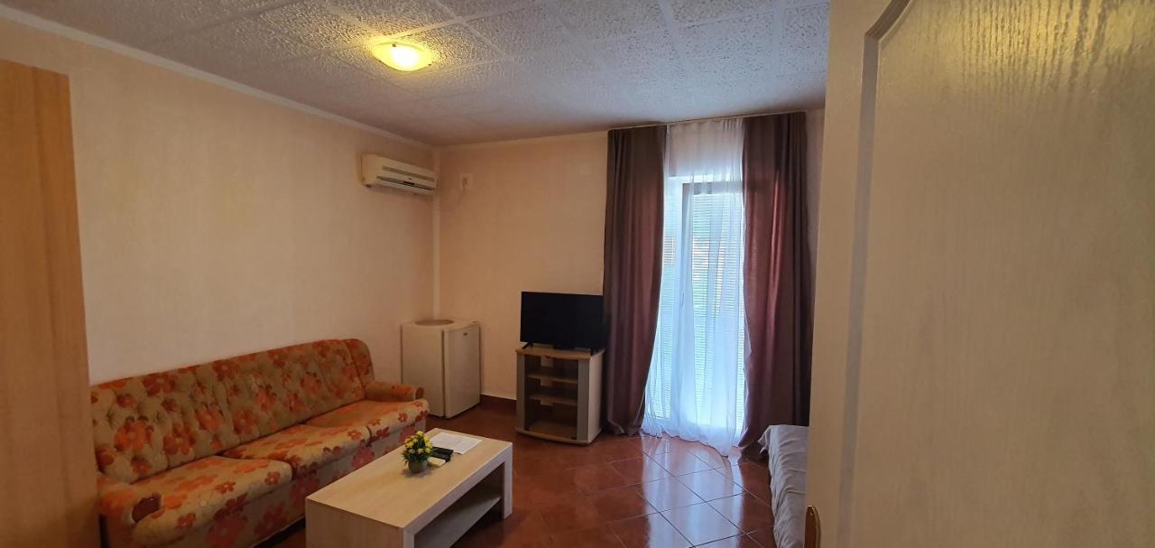 Martinovic Rooms Budva Exterior photo