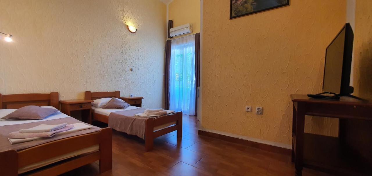 Martinovic Rooms Budva Exterior photo